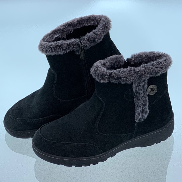 Khombu Black Suede with Faux Fur Shearling Collar Trim Booties ~ Women's 9 - Picture 1 of 8